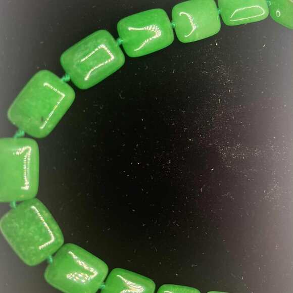 Vintage Green Aventurine Necklace – Classic Style, 1980s–1990s - Picture 8 of 10